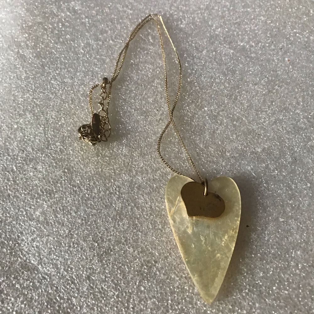 Gold Heart Pendant Necklace - Elegant Women's Jewelry